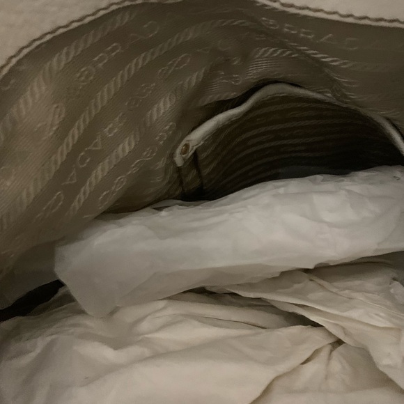 PRADA WHITE HOBO BAG BR3574 - Picture 3 of 11